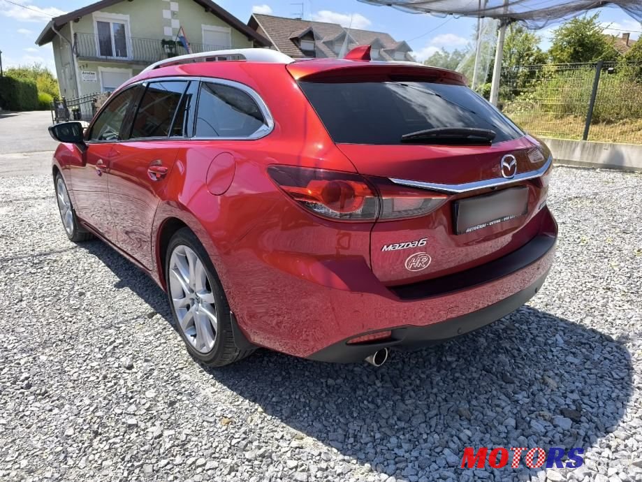 2014' Mazda 6 Sport Combi photo #5