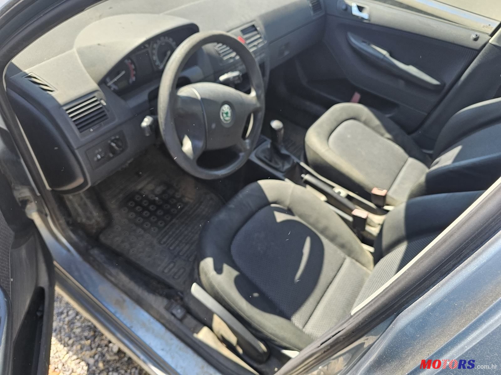 2005' Skoda Fabia Combi photo #4