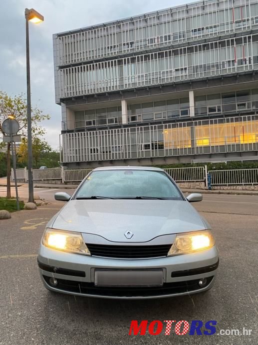 2002' Renault Laguna 1,8 16V photo #3