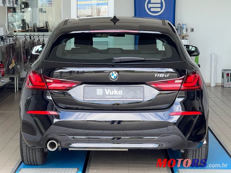 2019' BMW Serija 1 116D photo #4