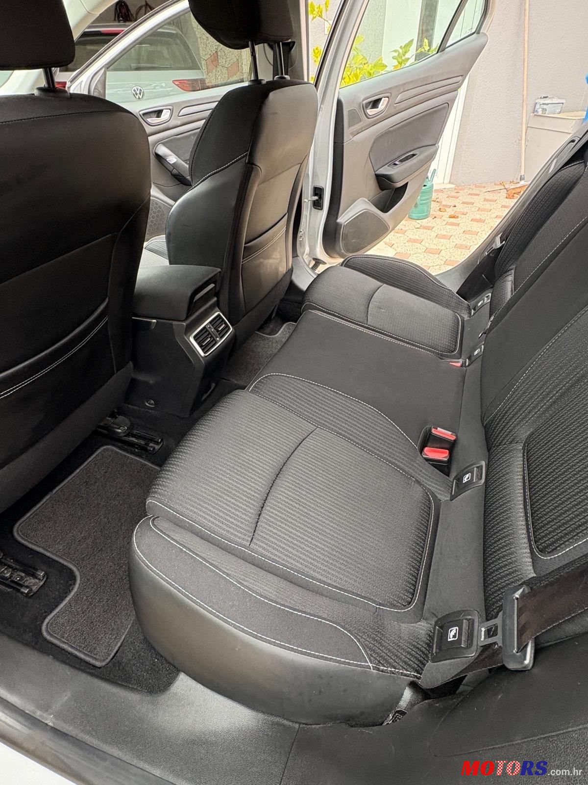 2017' Renault Megane Dci 110 photo #6