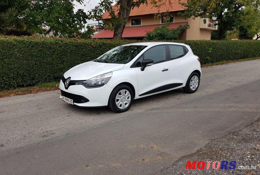 2015' Renault Clio Dci 75 photo #1