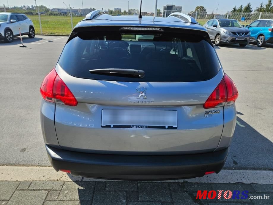 2013' Peugeot 2008 1,6 E-Hdi photo #6
