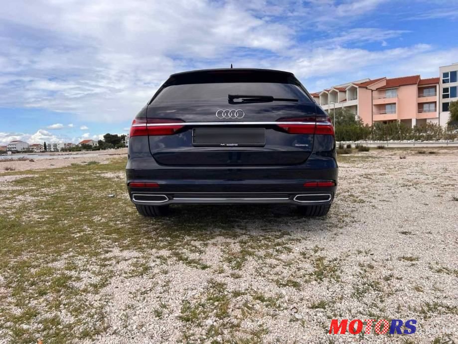 2020' Audi A6 Avant photo #2