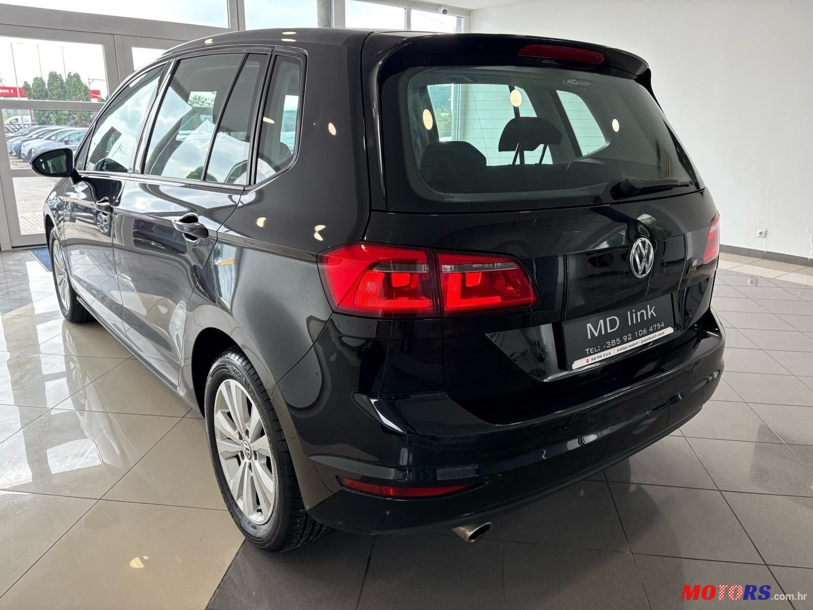 2015' Volkswagen Golf Sportsvan photo #4