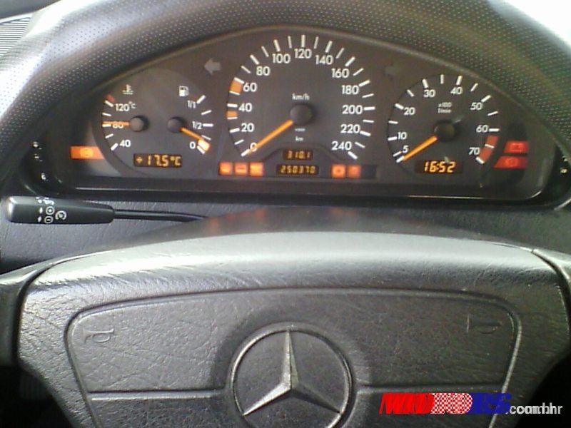 1997' Mercedes-Benz C-Class Esprit photo #5