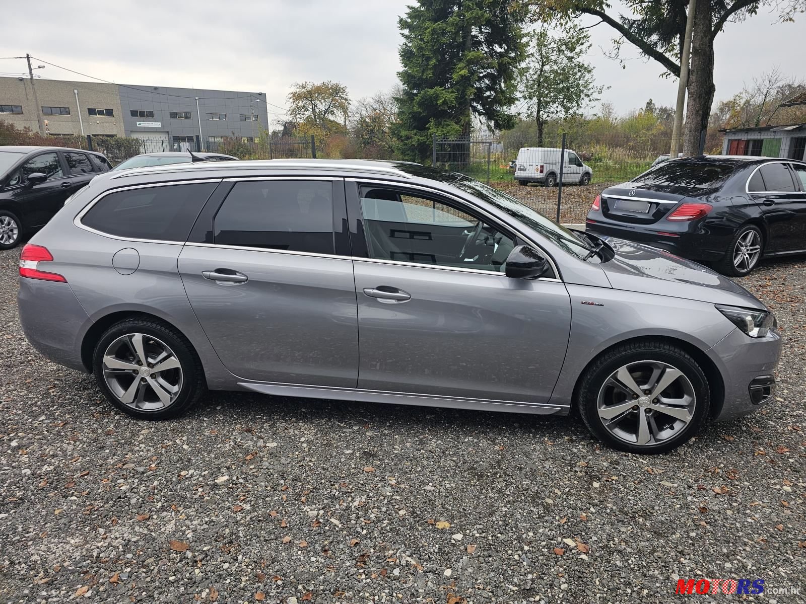 2015' Peugeot 308 Sw photo #5