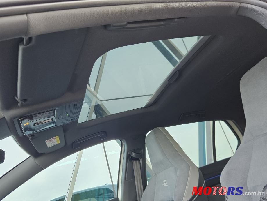 2021' Volkswagen Golf VIII 2,0 Tdi photo #4