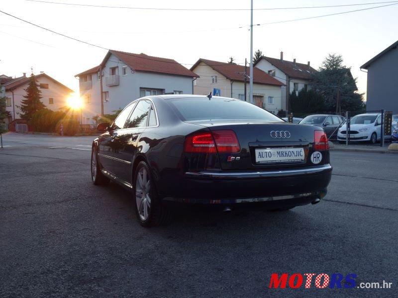 2005' Audi A8 photo #3