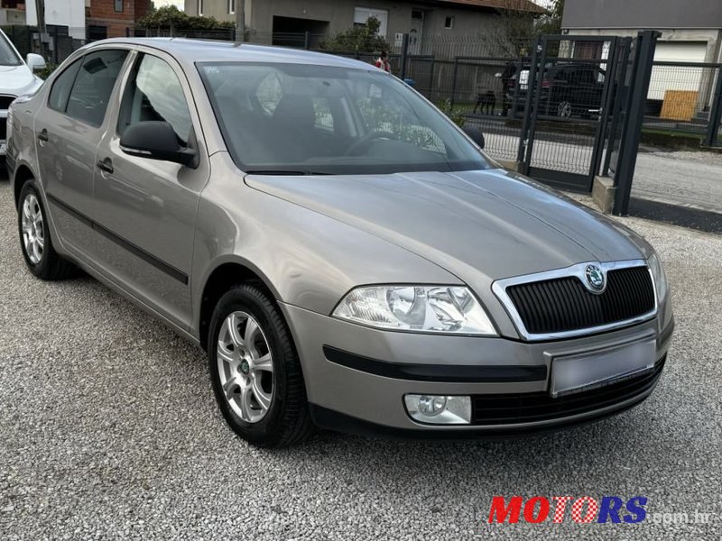 2011' Skoda Octavia 1,6 photo #3