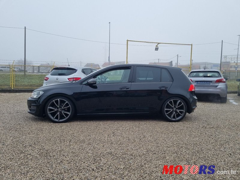 2016' Volkswagen Golf VII 1,6 Tdi Bmt photo #5