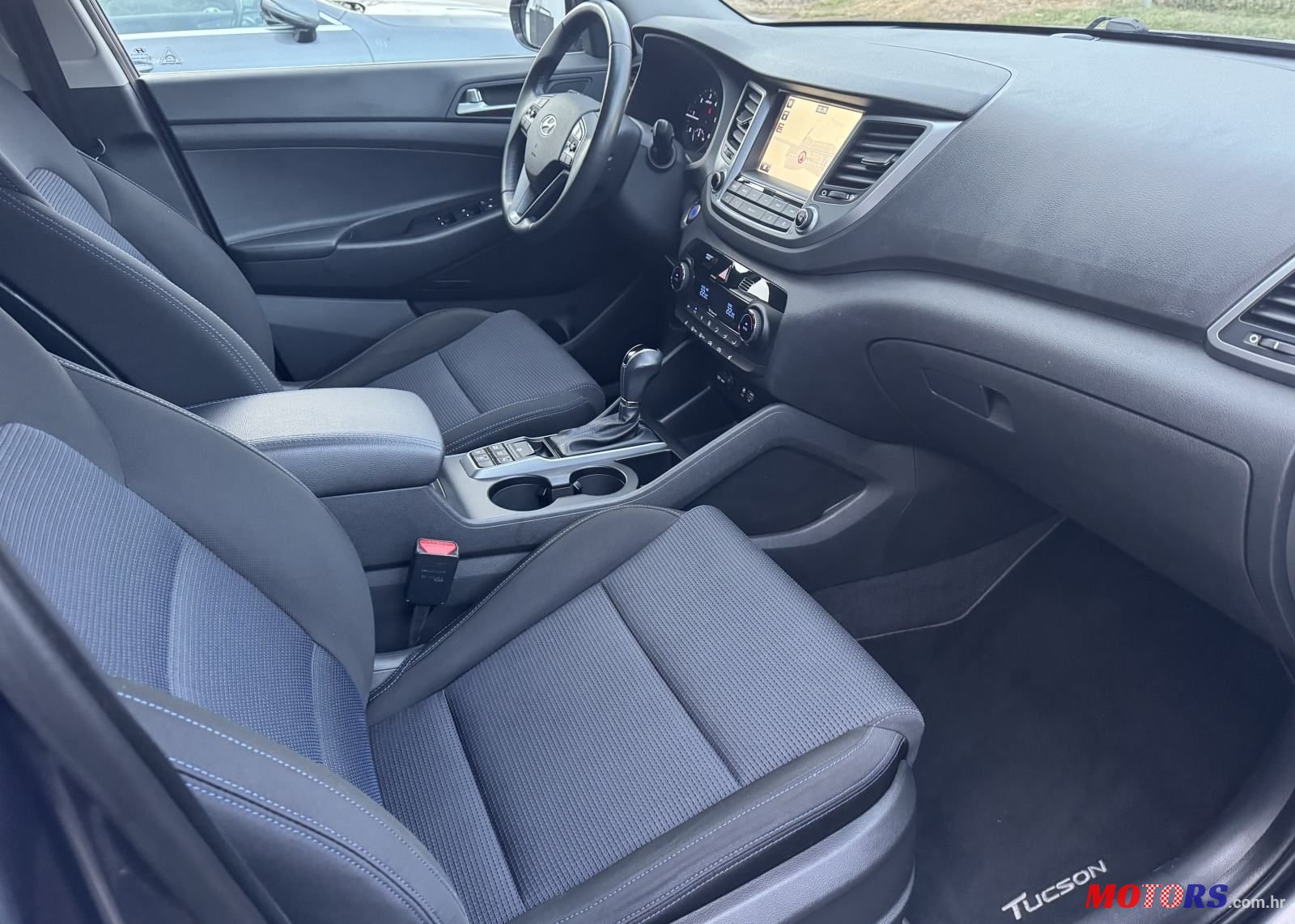 2017' Hyundai Tucson 1.7 Crdi photo #5