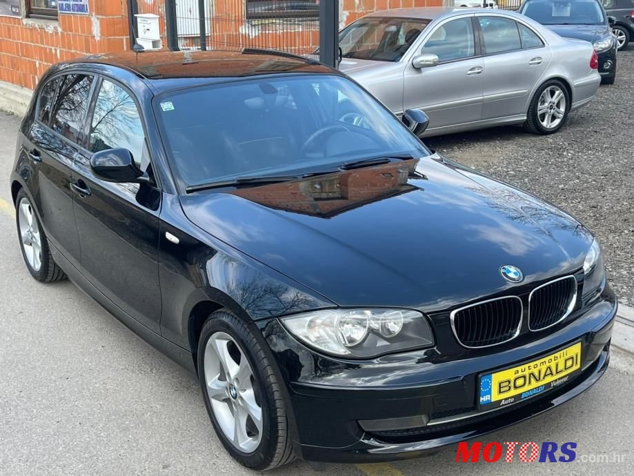 2010' BMW Serija 1 116D Sport photo #2
