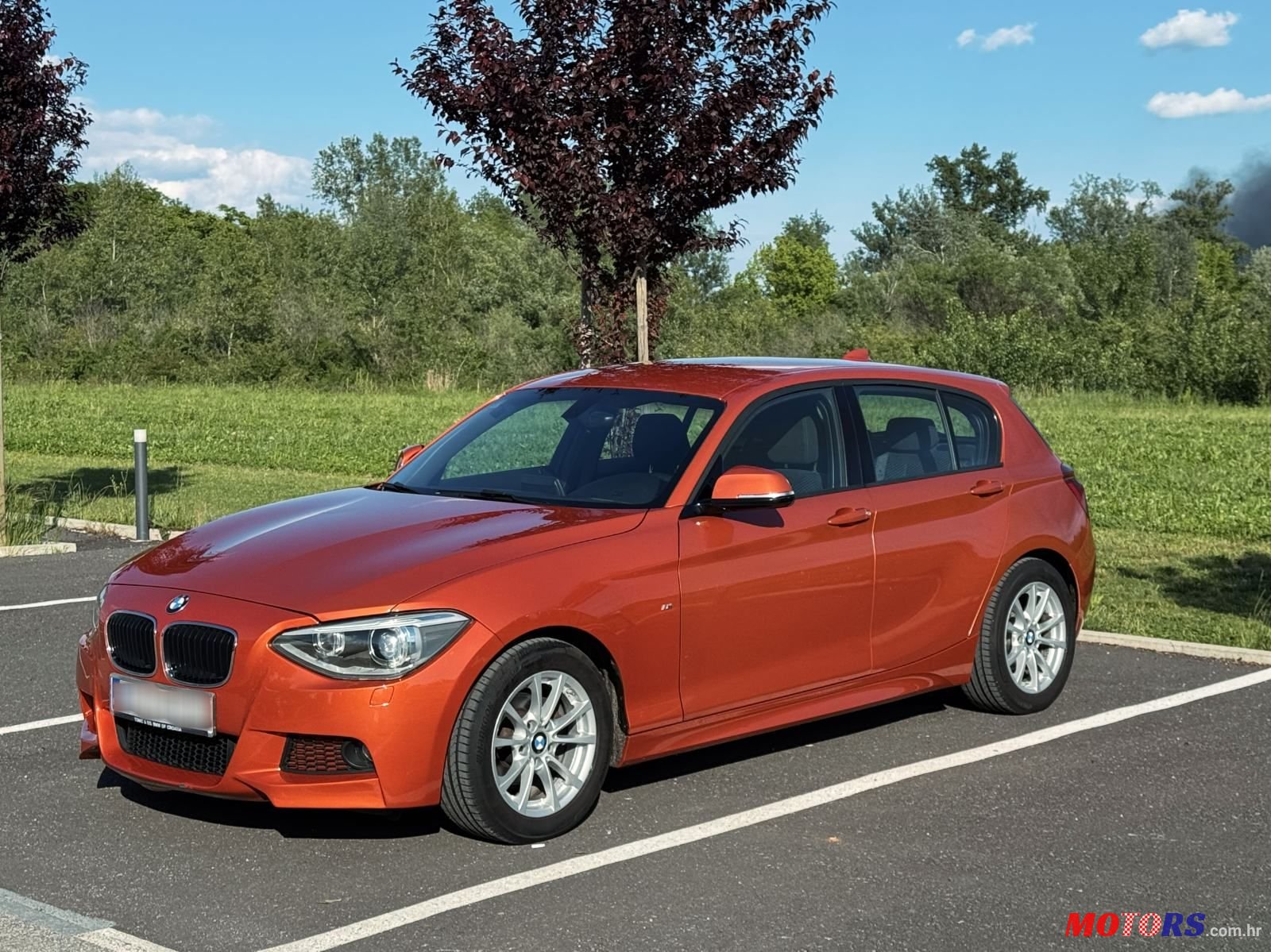 2015' BMW Serija 1 116D M photo #6