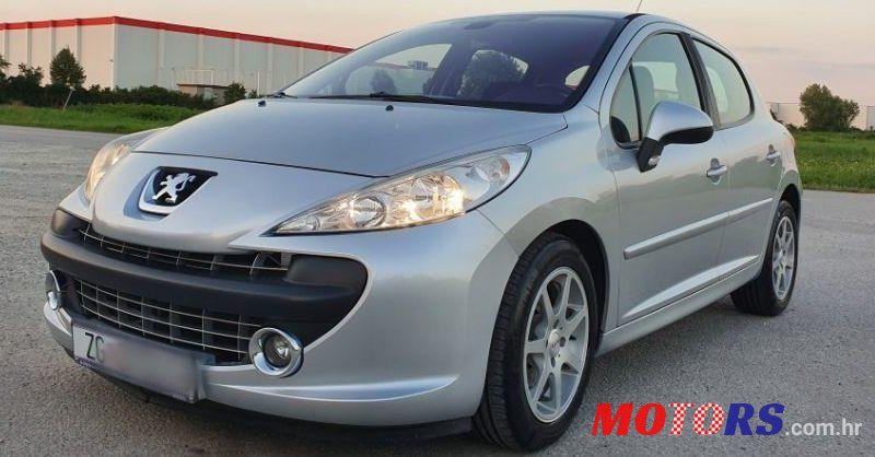 2007' Peugeot 207 photo #2