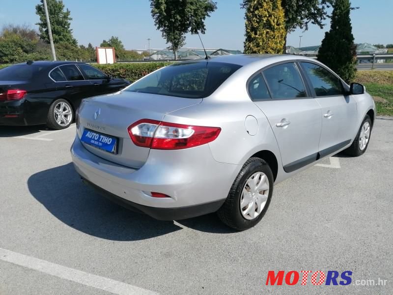 2014' Renault Fluence photo #5