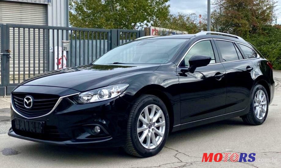 2014' Mazda 6 Sport Combi photo #4