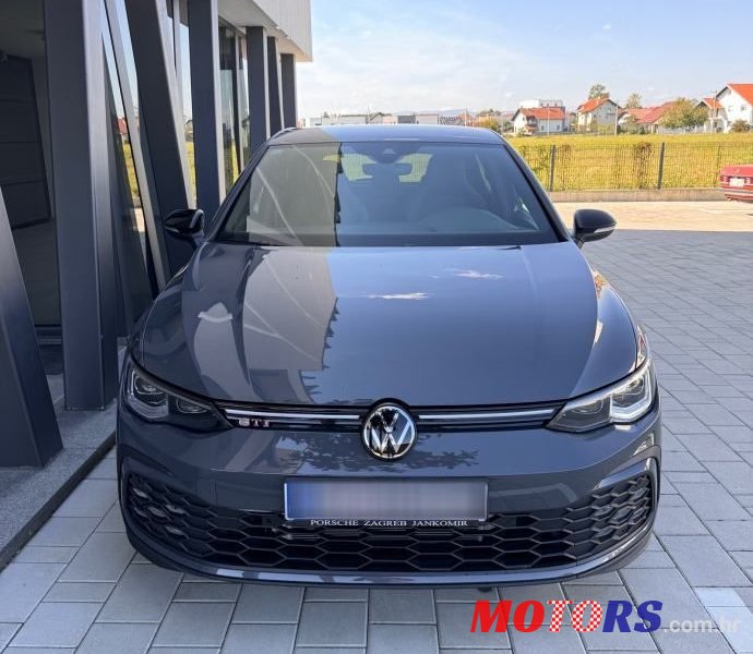 2023' Volkswagen Golf VIII 2,0 Tsi photo #6