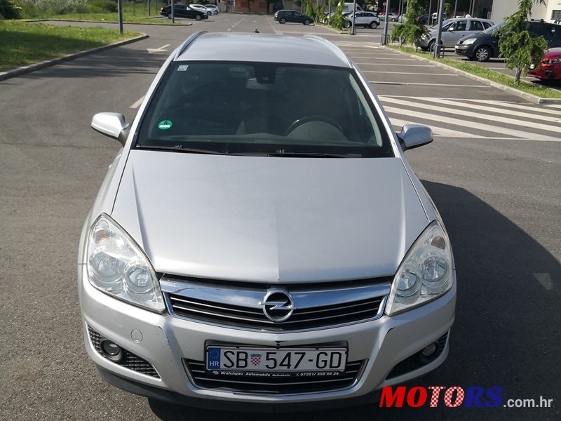 2009' Opel Astra H A-H SW photo #2
