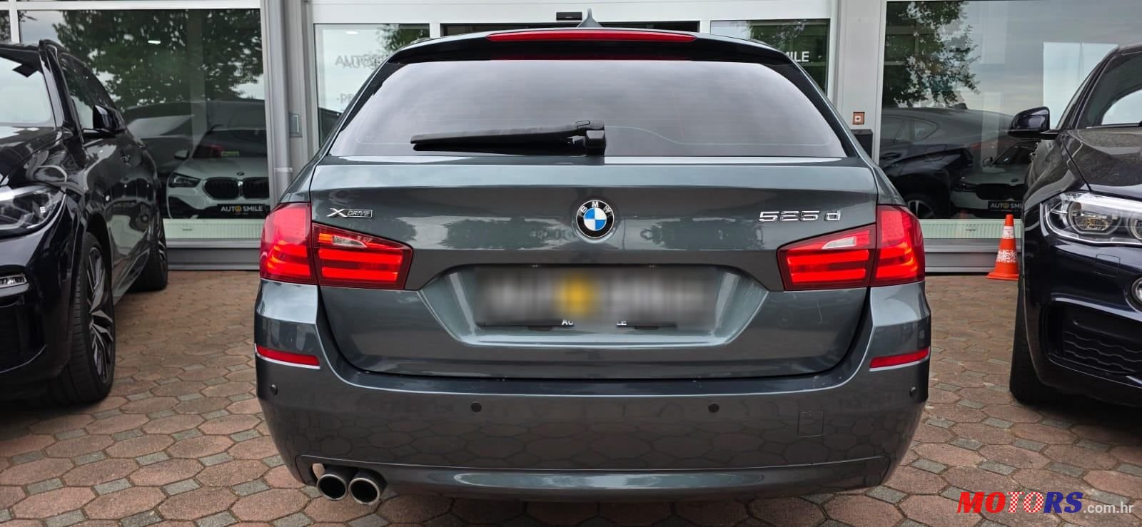 2013' BMW Serija 5 Touring 525Xd photo #6