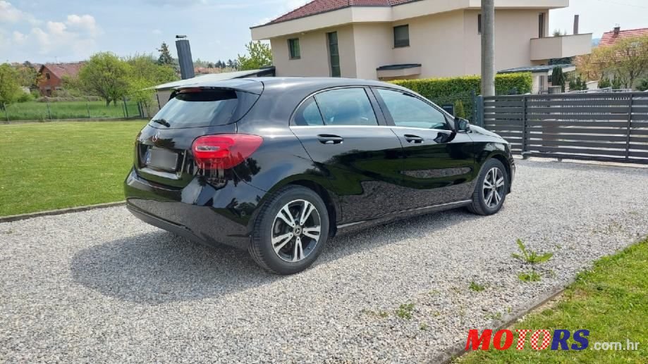 2017' Mercedes-Benz A-Klasa 180 D photo #2