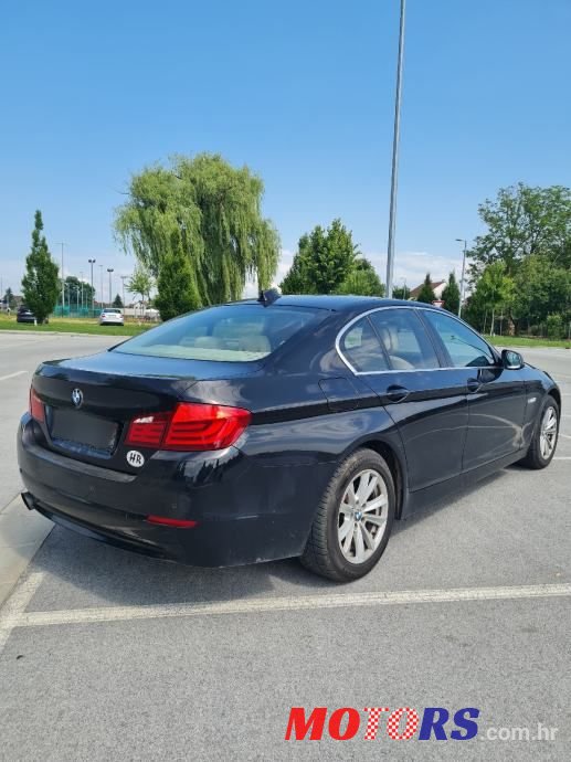 2013' BMW Serija 5 520D photo #5
