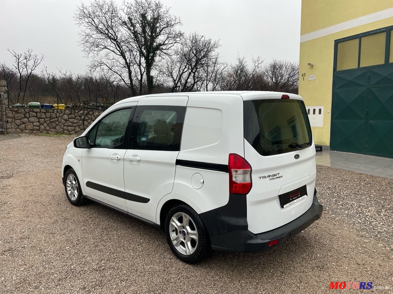 2020' Ford Tourneo Courier 1,5 Tdci photo #3