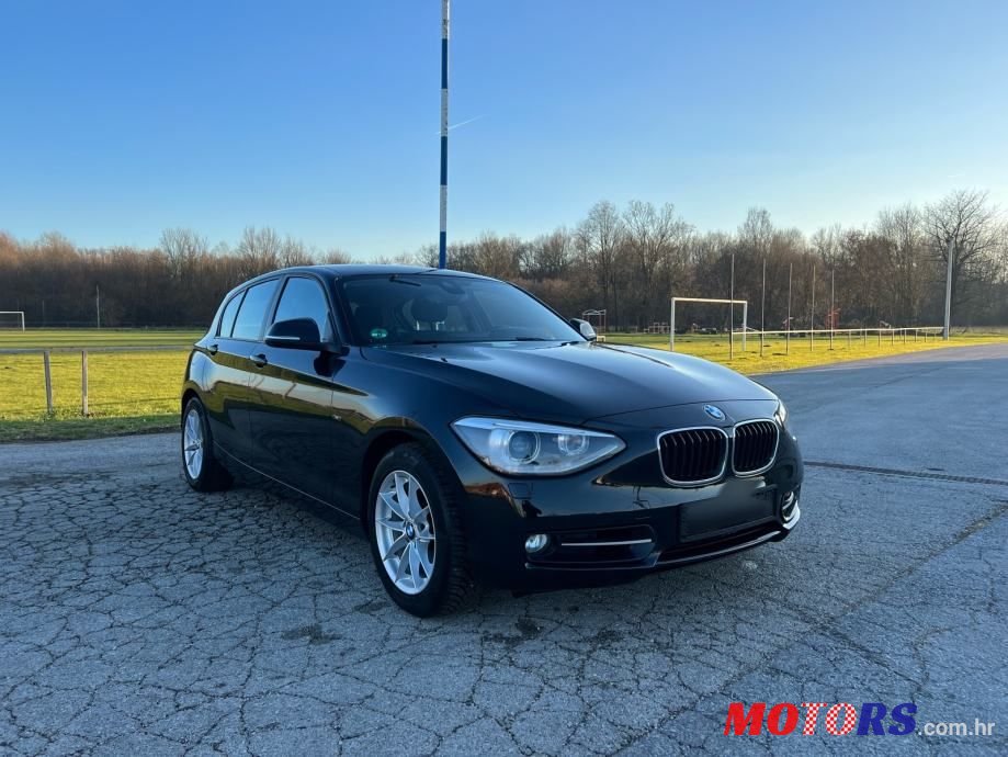2012' BMW Serija 1 118I Sport photo #3