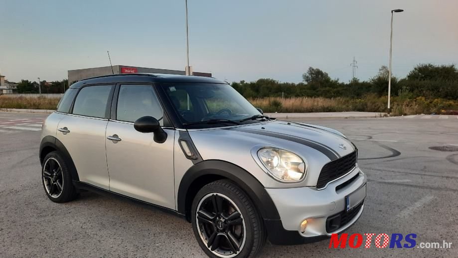 2011' MINI Countryman 2.0D photo #1