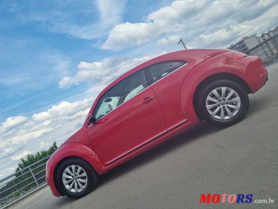 2012' Volkswagen Beetle 1,6 Tdi photo #4