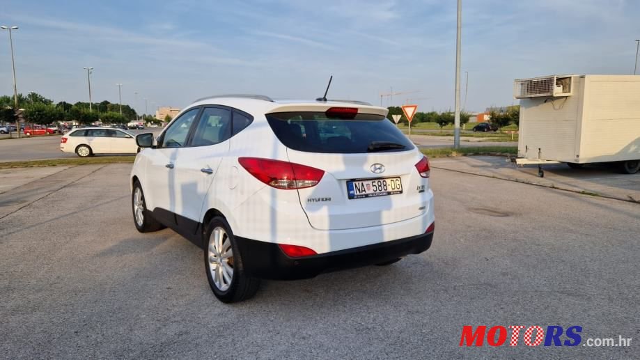 2011' Hyundai ix35 2,0 Crdi photo #6