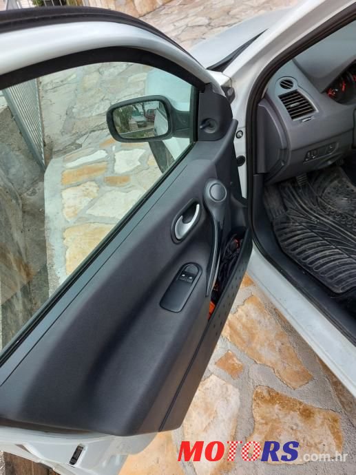 2008' Renault Megane Grandtour 1,5 Dci photo #4