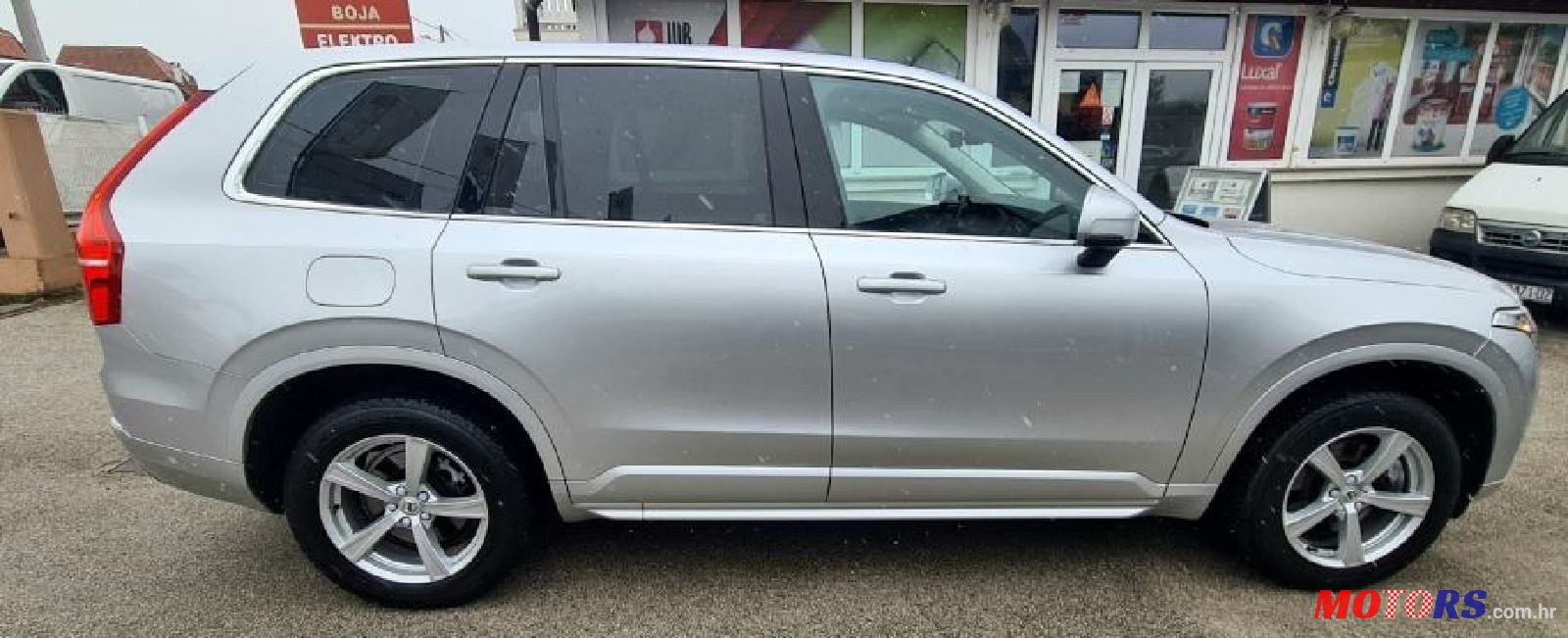 2017' Volvo XC90 D4 photo #6