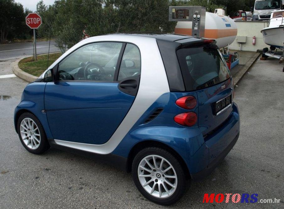2007' Smart Fortwo Coupe Cdi Softouch photo #2