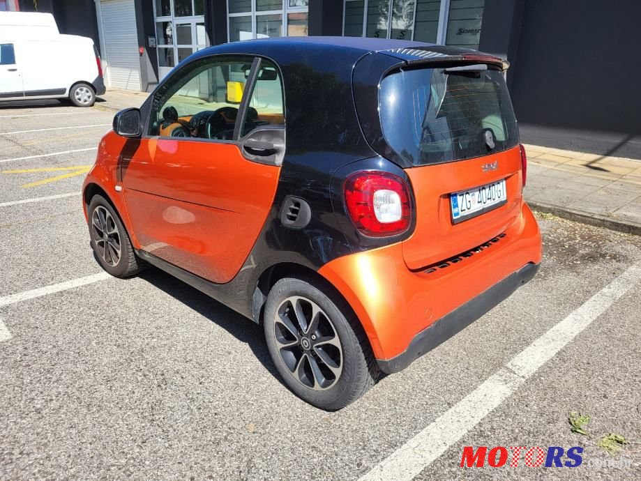 2015' Smart Fortwo photo #4
