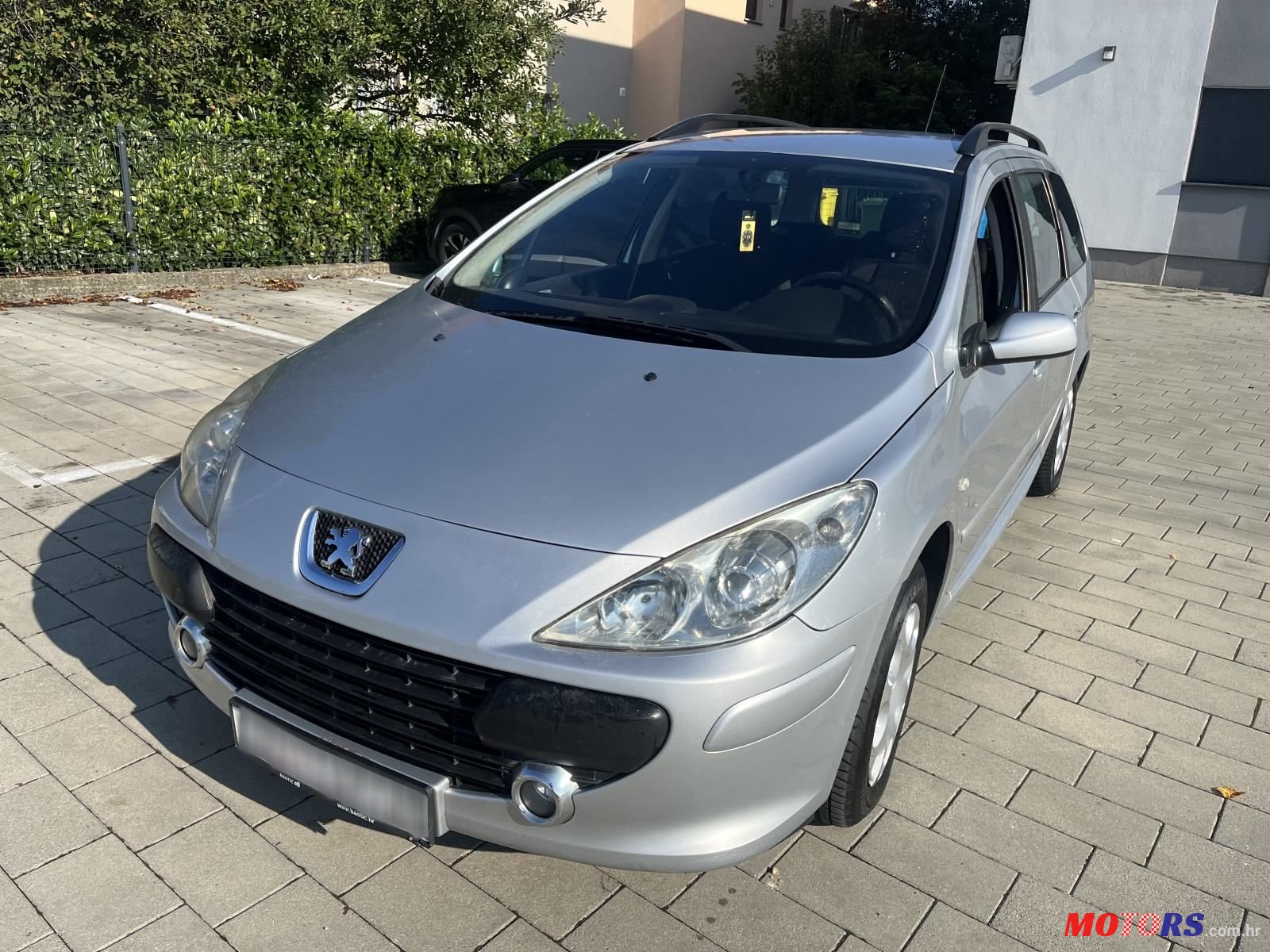 2008' Peugeot 307 Sw photo #3