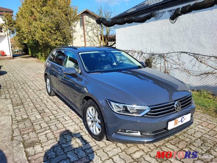 2015' Volkswagen Passat Variant photo #1