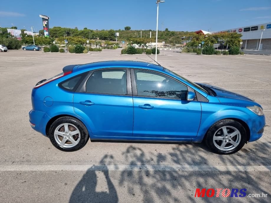 2009' Ford Focus 1,4 photo #4