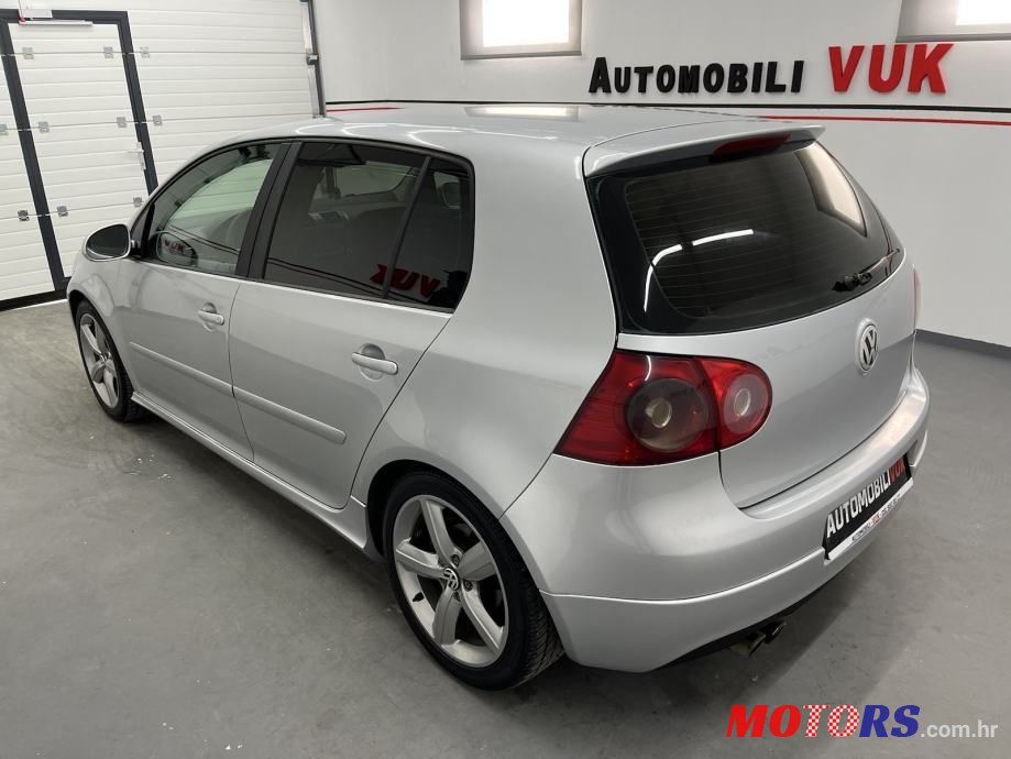 2004' Volkswagen Golf 5 1,9 Tdi photo #4