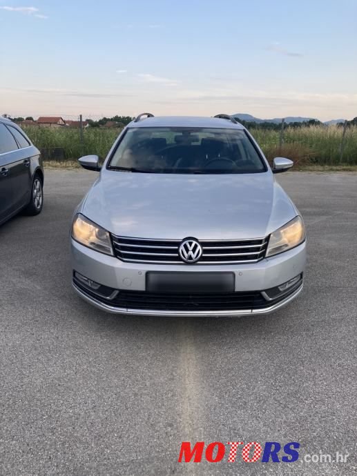 2012' Volkswagen Passat photo #1