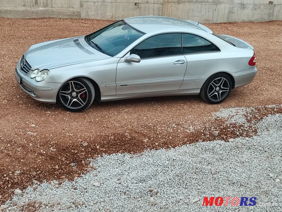 2002' Mercedes-Benz CLK 240 photo #1