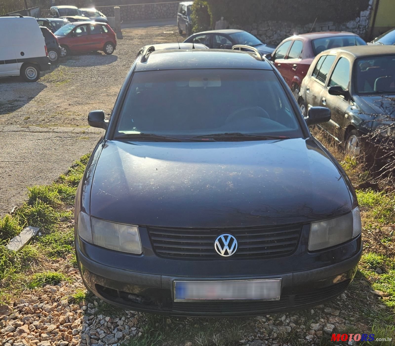 1999' Volkswagen Passat Variant photo #1