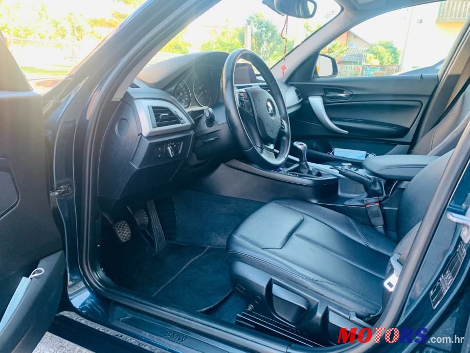 2012' BMW Serija 1 116D photo #6