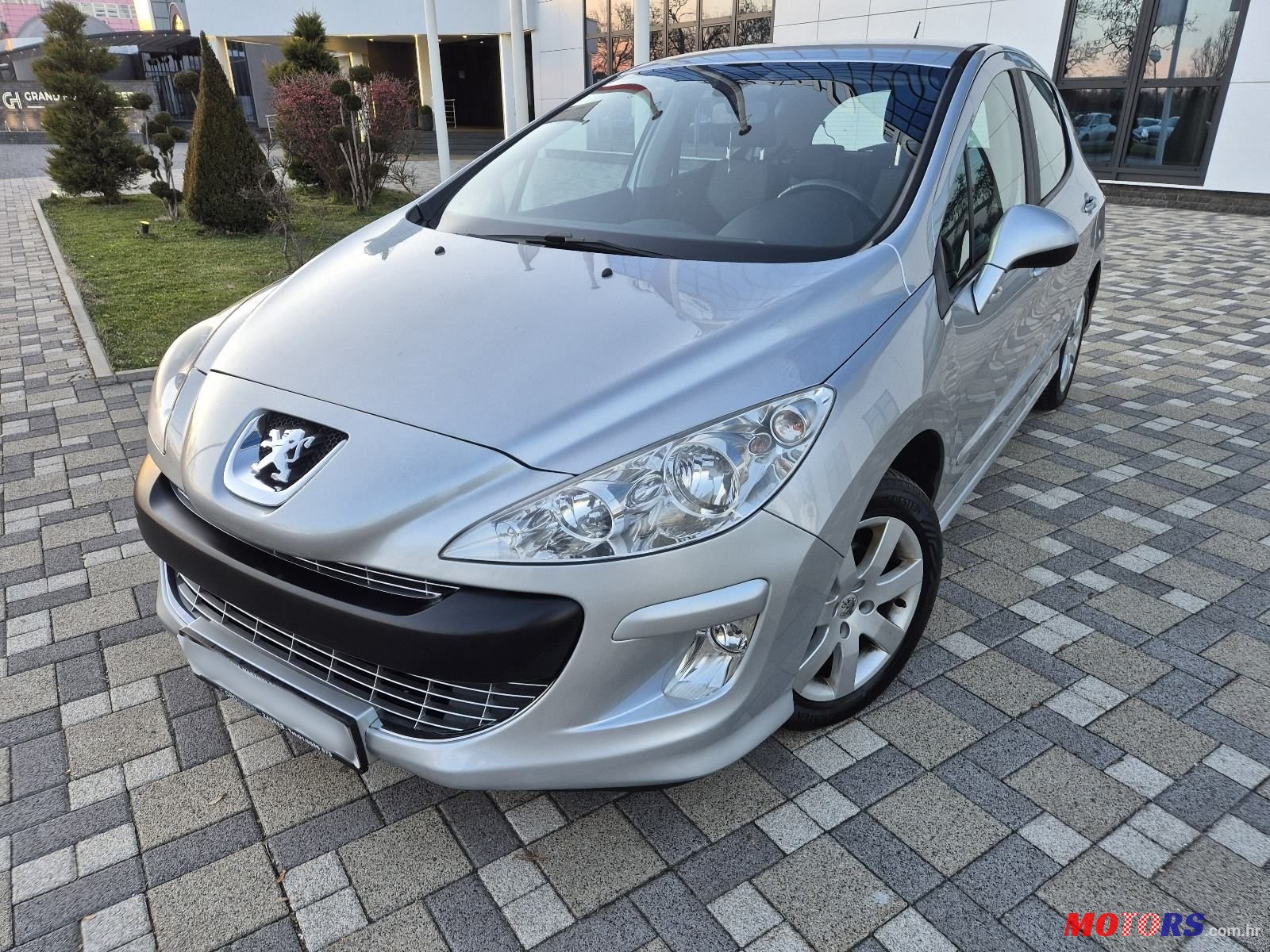 2010' Peugeot 308 1,4 16V Vti photo #2