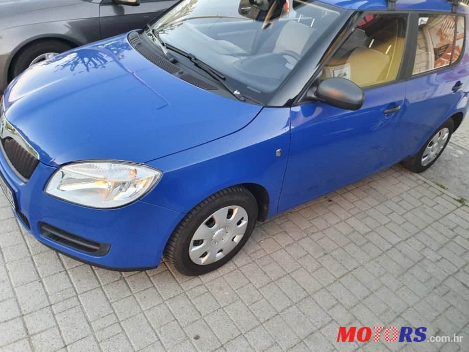 2009' Skoda Fabia 1,2 photo #2
