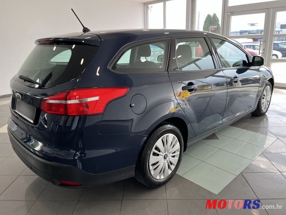 2017' Ford Focus Karavan photo #3