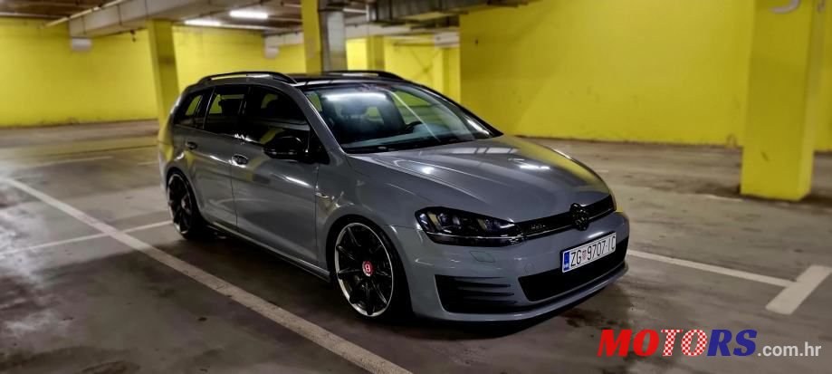 2017' Volkswagen Golf 7 2,0 Gtd photo #3