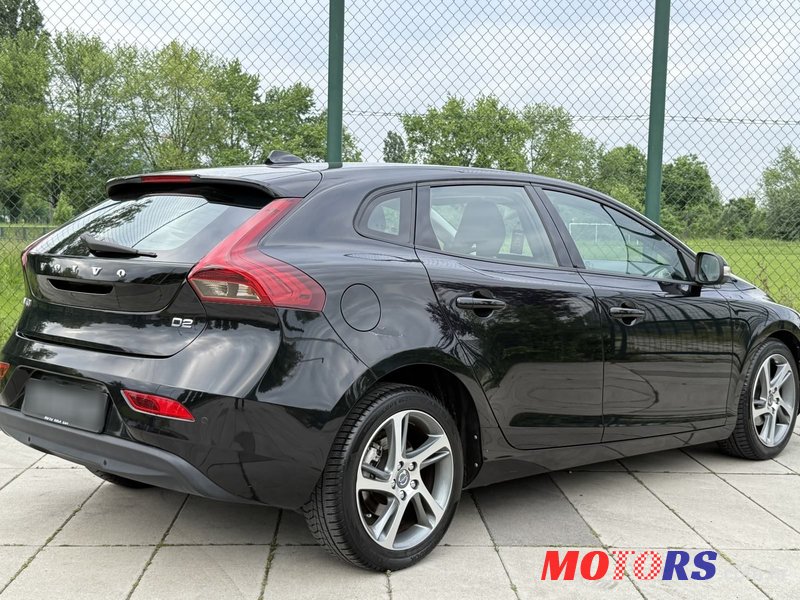 2016' Volvo V40 1.6D photo #5