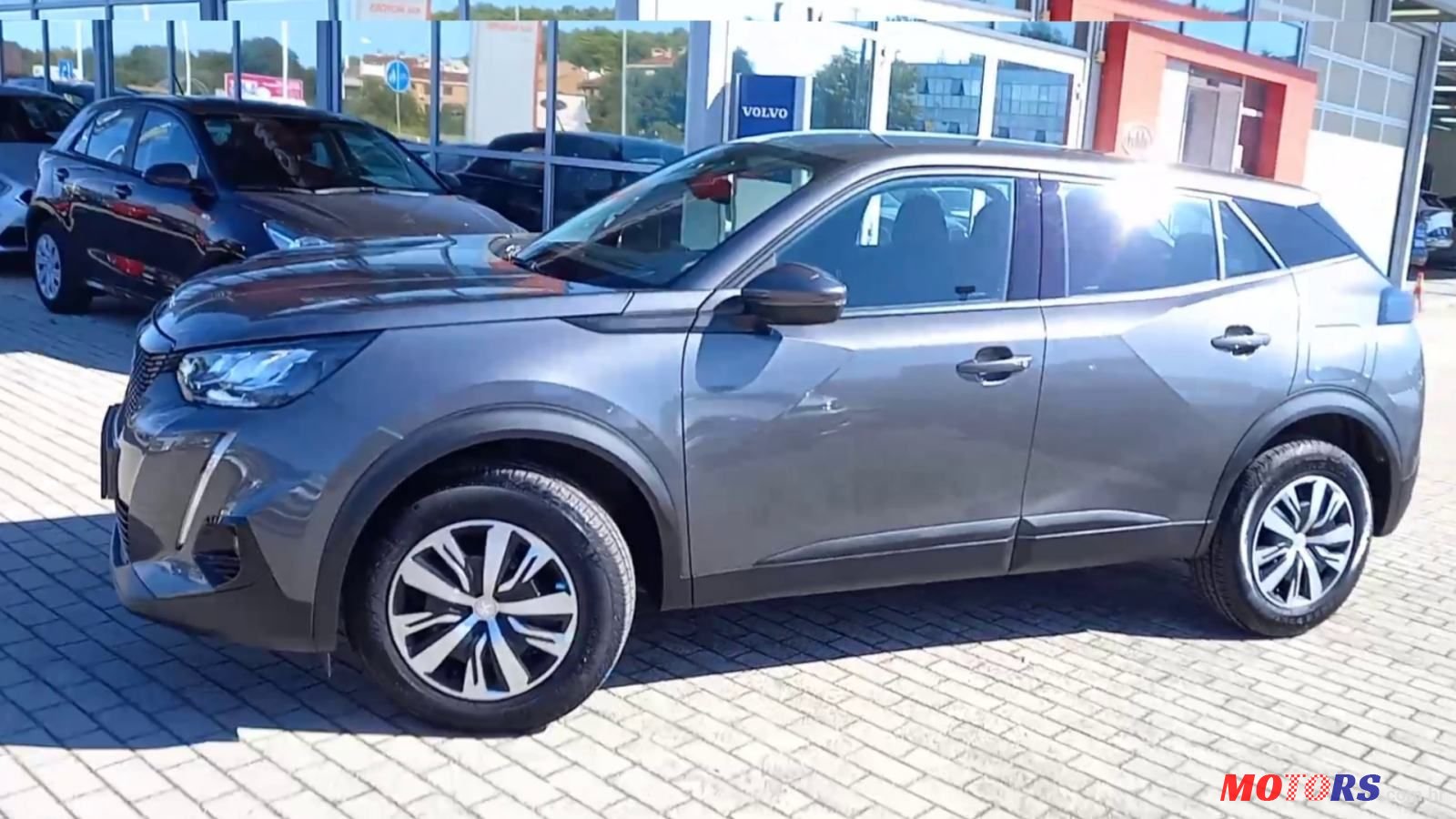 2020' Peugeot 2008 photo #4