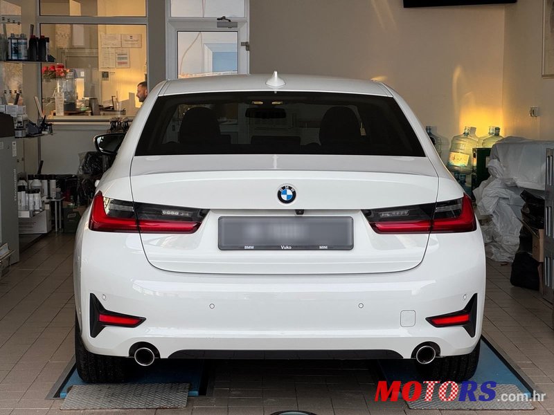 2020' BMW Serija 3 318D photo #5